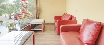 Cozy Double Escape W/ Free WiFi and Parking