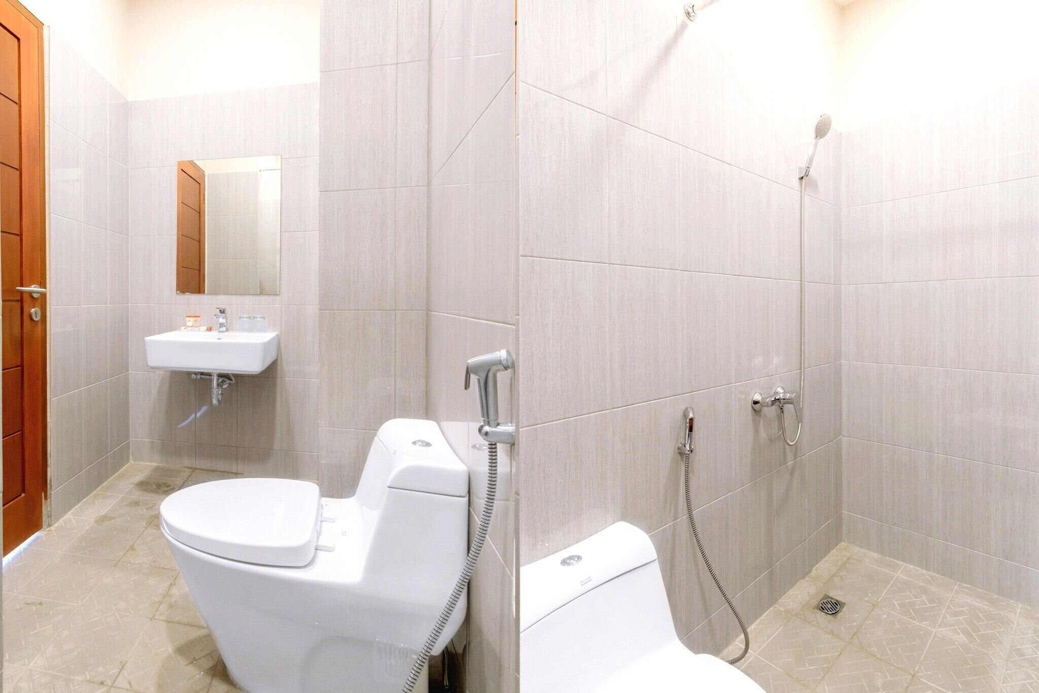 Shower, bidet