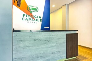 Lobby - Cozy Single Stay with Free WiFi and Parking (Jakarta)