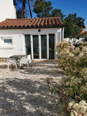 Terrace/patio - "Maison M." - Elegant 3★ house 200 m from the beach in Argelès-sur-Mer (Argelès-sur-Mer)