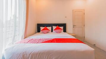 1 bedroom, free WiFi, bed sheets