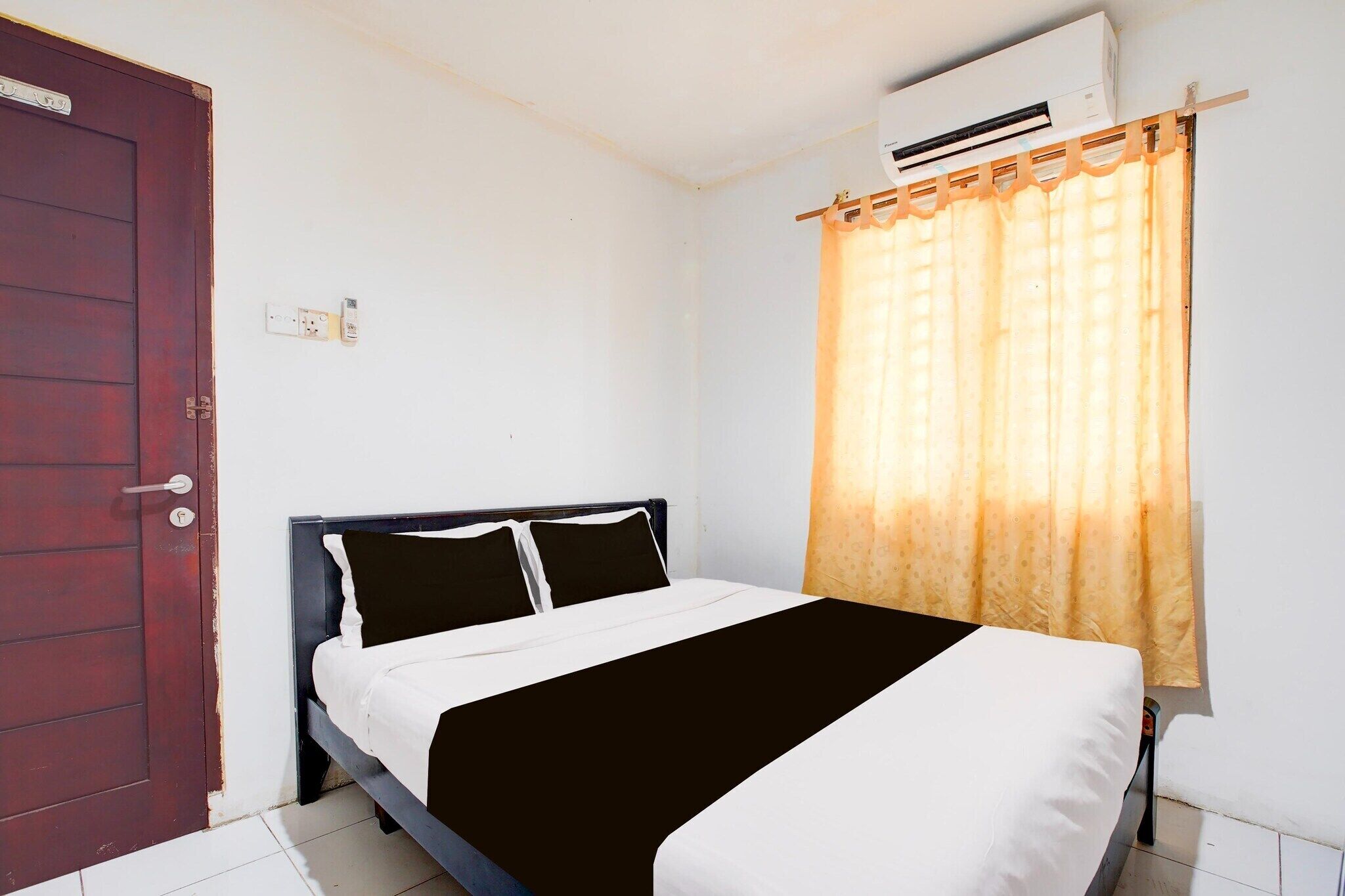 1 chambre, accès au Wi-Fi (inclus), literie fournie