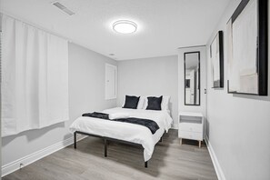 2 Schlafzimmer, Bügeleisen/Bügelbrett, kostenloses WLAN, Bettwäsche