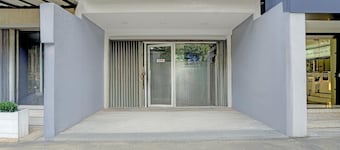 Cozy Double Escape W/ Free WiFi and Parking