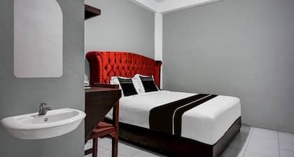 Spacious Deluxe Double Near Ring Road City Walks