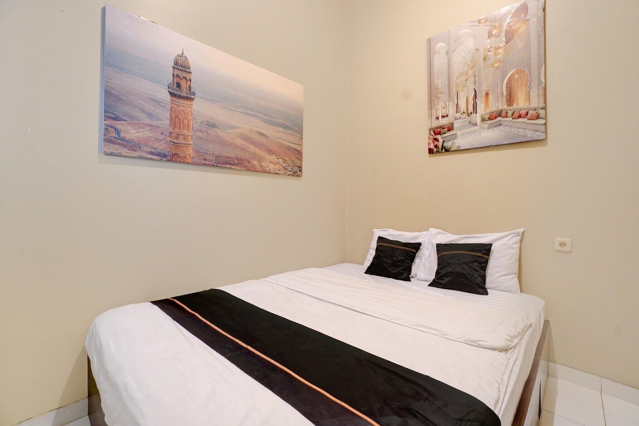 1 bedroom, desk, free WiFi, bed sheets