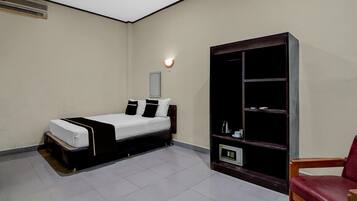 1 chambre, bureau, Wi-Fi gratuit, draps fournis