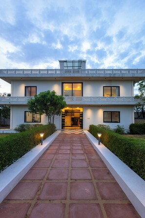 Exterior - Fable Farm by Alaya Stays 4-BHK Villa (Amer)