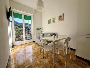 Interior detail - Schiappacasse 11 (Rapallo)