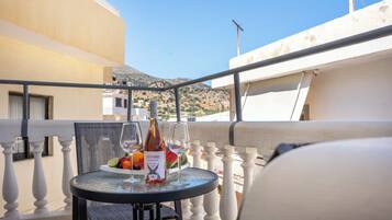 Deluxe appartement, balkon, uitzicht op de stad | Balkon