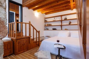 Iron/ironing board, free WiFi, bed sheets - Belvedere Medieval Villa in Old Town (Old Town Rhodes)