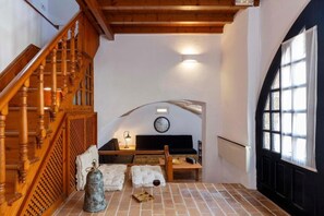 Interior - Belvedere Medieval Villa in Old Town (Old Town Rhodes)