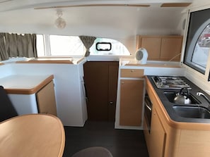 Private kitchen - Sun-Kissed Sailing Adventure in Isla de Mahe, Seychelles (Providence)