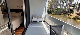 Sunshine Rentals is located in Hilo—quiet, comfortable, and cozy!