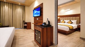 Room - DLS Oak Bush (Mussoorie)
