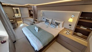 3 bedrooms