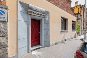 Exterior detail - Loft Aperitivo by Wonderful Italy (Turin)