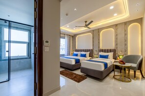 Room - Anu Plaza-5Mins from Connaught Place (New Delhi)