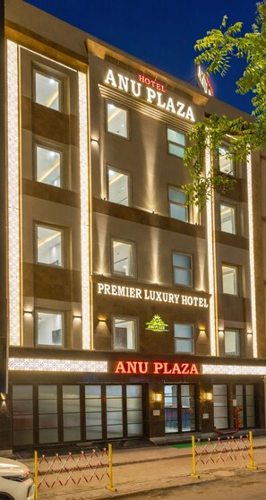 Exterior - Anu Plaza-5Mins from Connaught Place (New Delhi)