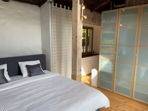 Room - Vrbo Property (Cavigliano)