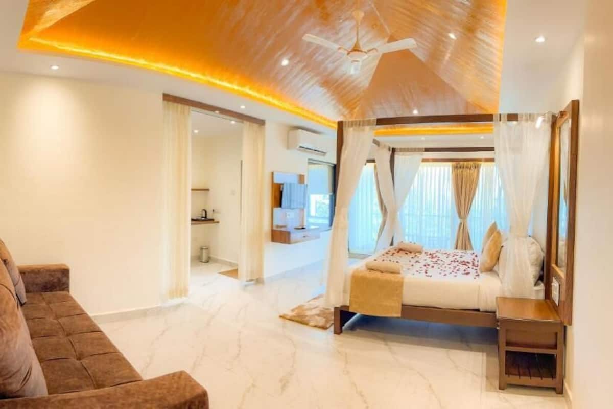 Presidential Suite, Balcony, Garden View