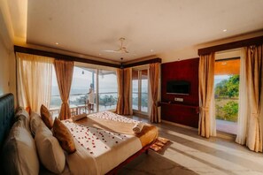 Suite, balcone, vista lago