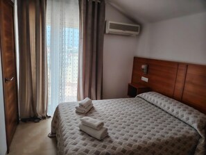 Room - Olalla Playa: Charming Duplex Apartment with Spectacular Sea Views in a Peaceful Area (Palomares)