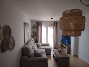 Living area - Apartment 'Dúplex Olalla Playa' with Sea View, Wi-Fi and Air Conditioning (Palomares)