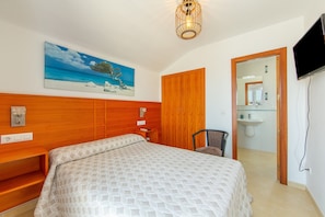 2 bedrooms, iron/ironing board, WiFi, bed sheets - Apartment 'Dúplex Olalla Playa' with Sea View, Wi-Fi and Air Conditioning (Palomares)