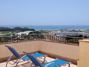 Property grounds - Apartment 'Dúplex Olalla Playa' with Sea View, Wi-Fi and Air Conditioning (Palomares)