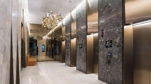 Interior - Skytower Level 53 | Free Parking | Sleeps 5 | CBD (Brisbane City)