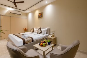 Room - Hotel Laffaire Select (Delhi)