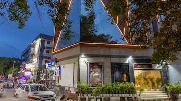 Bagian depan properti