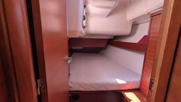 2 bedrooms