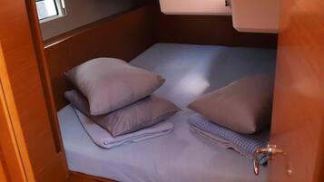 5 chambres, coffres-forts dans les chambres