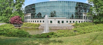 Hotel Troy, Trademark Collection by Wyndham