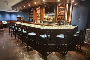 Bar (en la propiedad)