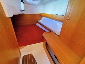 2 bedrooms - Sun-Kissed Sailing to Costa Esmeralda: A Beach Lover's Dream (Saint-Quay-Portrieux)