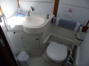 Shower - Sun-Kissed Sailing Adventure in the Ionian Islands, Lefkada (Lefkada)