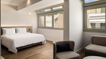 In-room safe, desk, laptop workspace, soundproofing