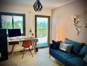 Living area - Villa Sunset du Parmelan, between lake and mountain (Villaz)