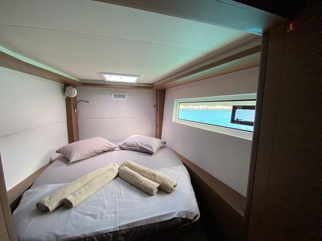 6 bedrooms