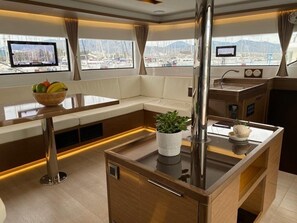 Dining - Sun-Kissed Sailing Adventure in Islas Sarónicas (Alimos)