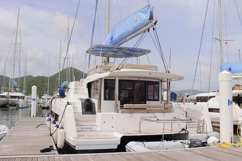 Caribbean Dream: Sun-soaked Sailing Adventure from Tortola, Islas Vírgenes Británicas