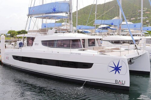 Caribbean Dream: Sun-soaked Sailing Adventure from Tortola, Islas Vírgenes Británicas