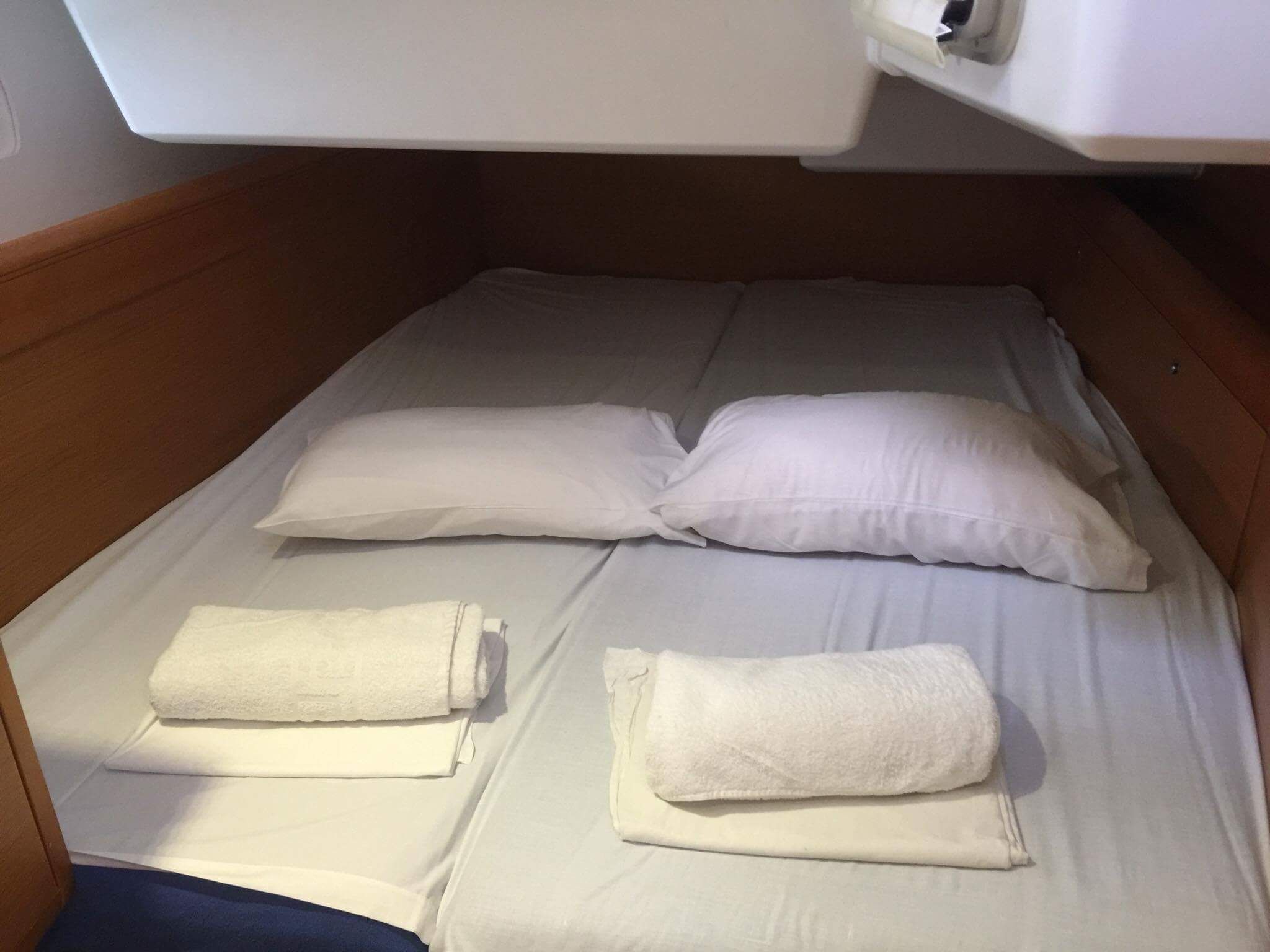 4 quartos, cofres nos quartos