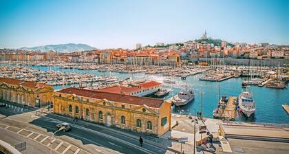Sun-Kissed Sailing Adventure to Viejo Puerto from Marseille