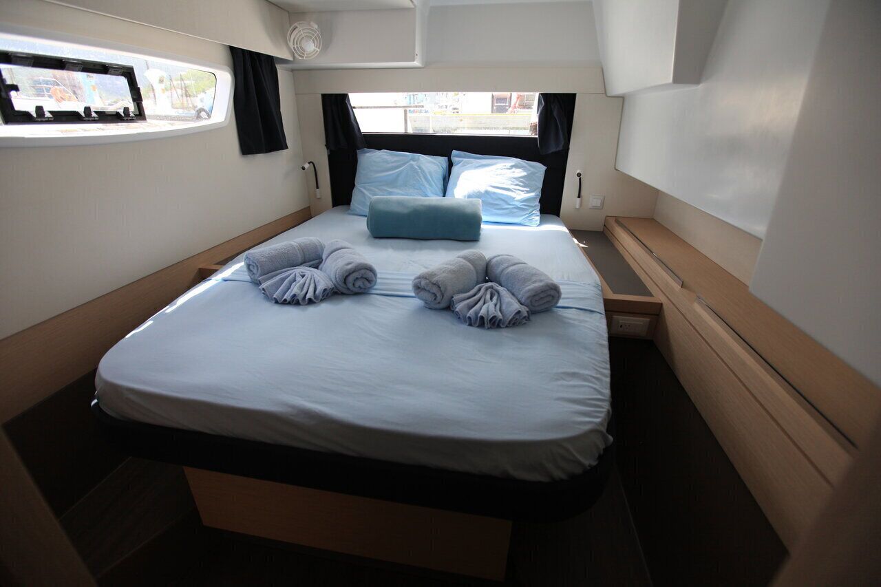 5 bedrooms, iron/ironing board