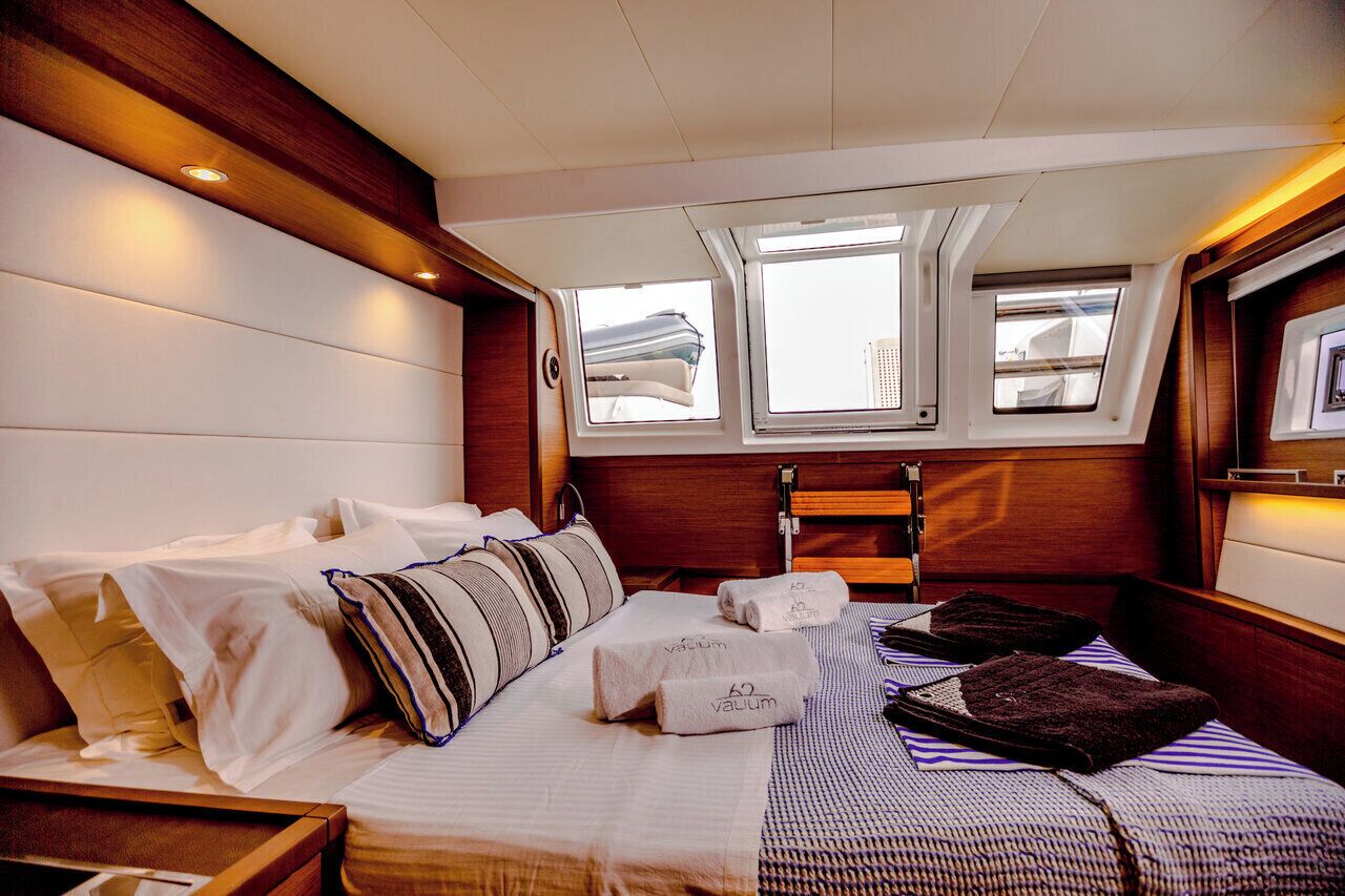 5 bedrooms