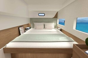 Room - Sun-Kissed Sailing Adventure in Provence-Alpes-Côte d'Azur (Saint-Mandrier-sur-Mer)